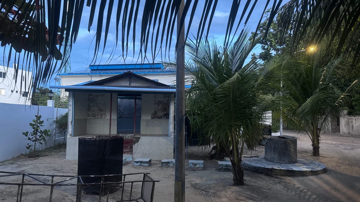 Ukulhas heritage mosque 