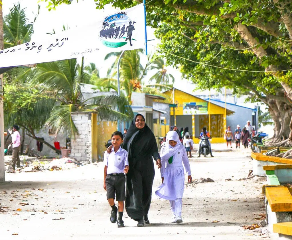 Ukulhas locals